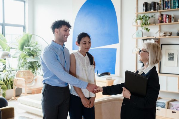 Crucial legal considerations for uk businesses offering telehealth solutions